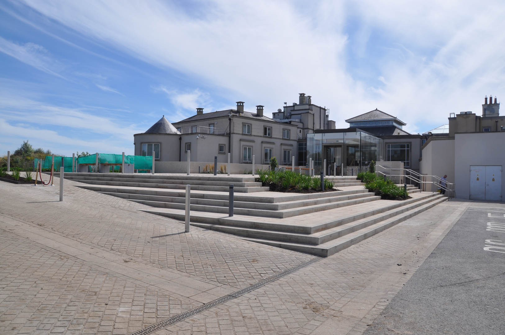 Scollard Doyle Construction Cost Consultants Portmarnock Hotel Building with glass box entrance